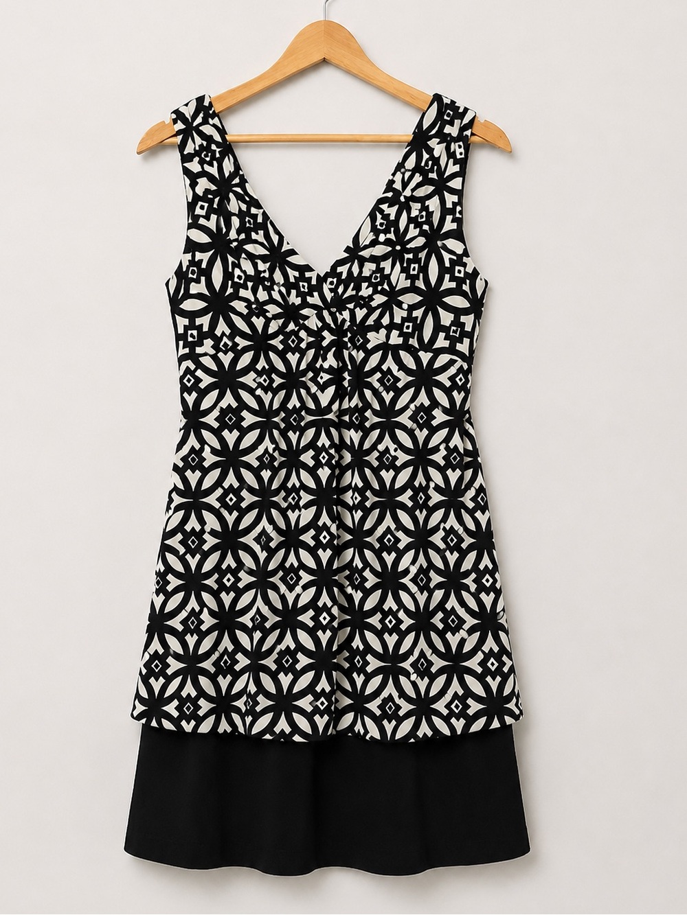 Vintage Eliza J Black White Geometric Dress Size 8 Retro Sleeveless Cocktail